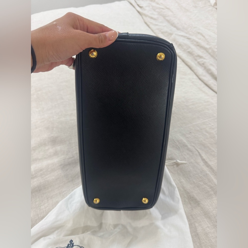 Prada black purse - Picture 9 of 15